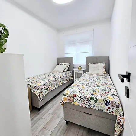 Casa Piccola Semesterbostad *